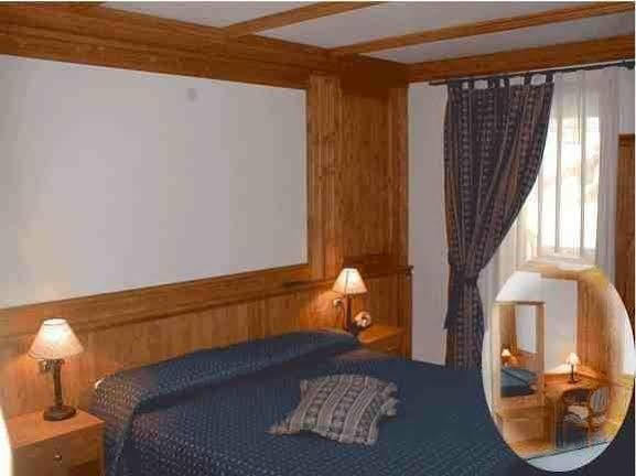 Hotel Corona Пинцоло Екстериор снимка